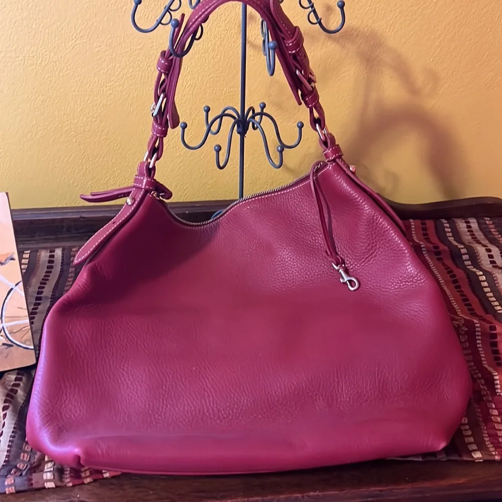 Dooney Bourke purse - Picture 3 of 5